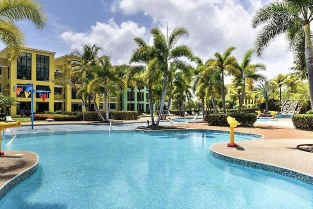 Cozy Apartment In Aquatika Loiza Exterior photo